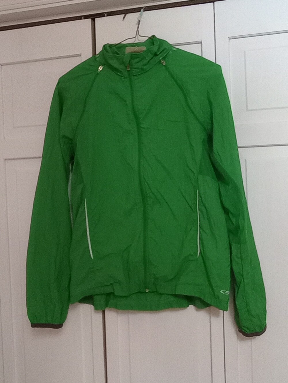 C9 by Champion vibrant green active windbreaker athletic jacket Size Medium